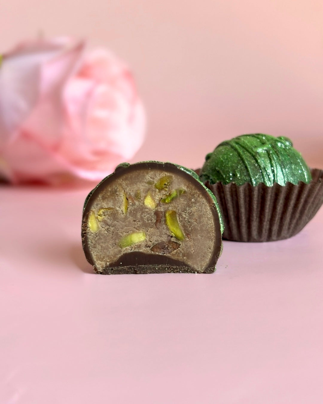 Peridot Pistachio Gift Box